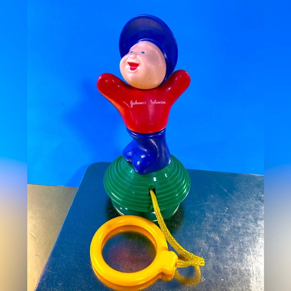 Johnson & Johnson VTG 1977 Stand Up Man With Suction Cup & Pull Cord Toddler Toy